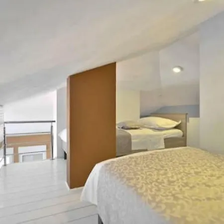 Penthouse Sol St Semesterbostad